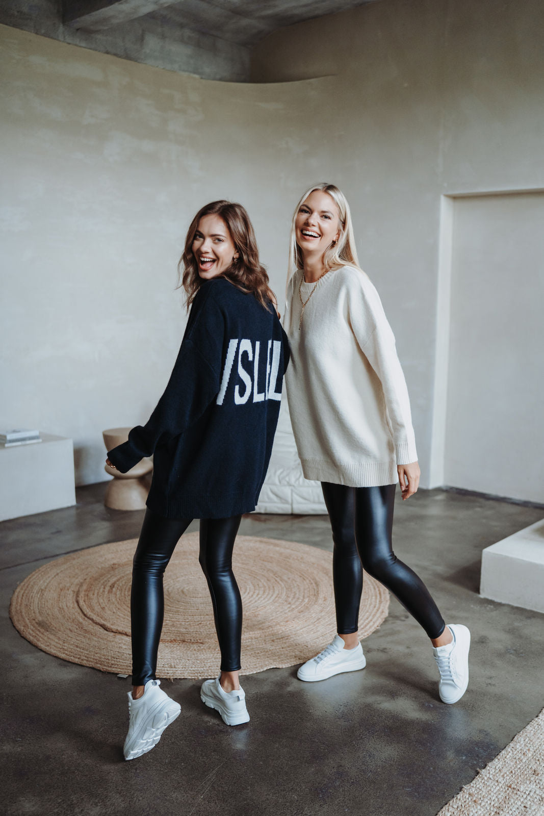 Pullover für leder leggings Clearance